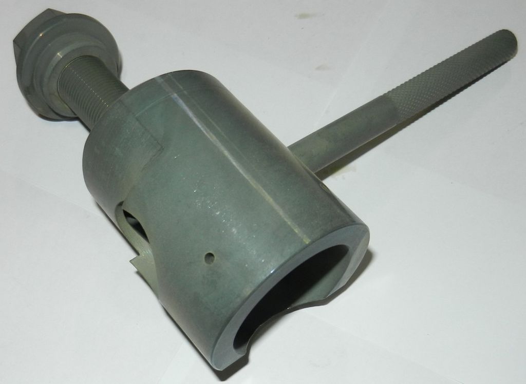 Dönges Abzieher, Spindel mit Sechskantantrieb SW 13 mm, Grifflänge 120 mm
