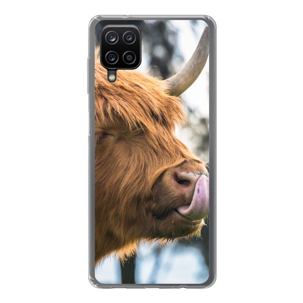 MuchoWow Handyhülle Schutzhülle Hülle für Samsung Galaxy A12 Schottischer Highlander - Nase - Baum Silikon Softcase Handy Hülle - Bild