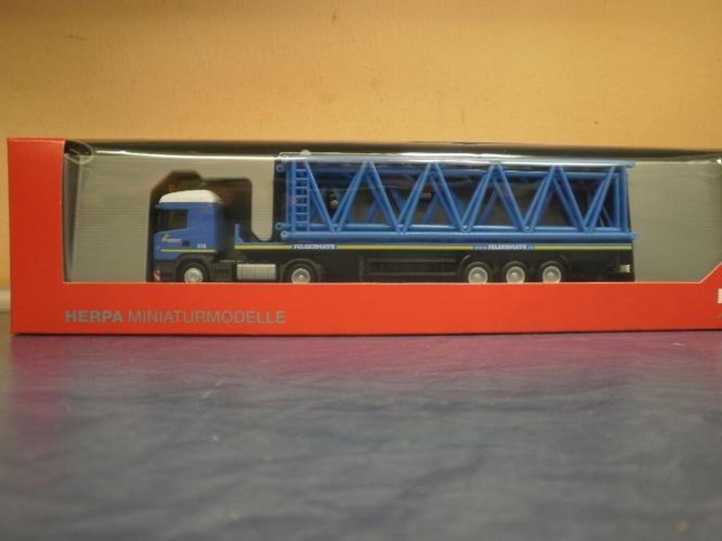 Herpa LKW Scania R Highl. Rungen-Sz Gittermastteilen Felbermayr 303873