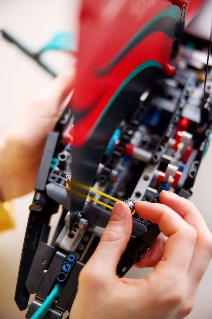 LEGO® Technic 42174 Jachta Emirates Team New Zealand AC75 Zdjęcie produktu 22