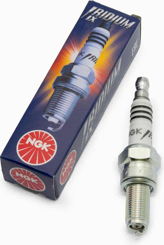 Set 2 Candele NGK CR7EIX Iridio 7385 per T-MAX e Moto | Offerta Online