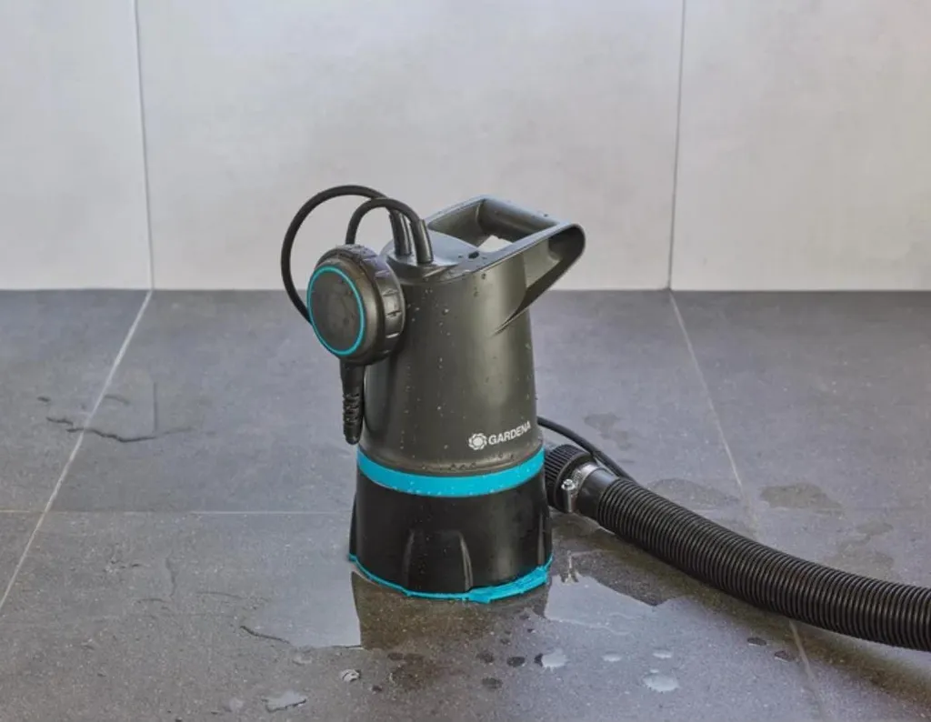 GARDENA 09018-47 Pompe d'évacuation eaux chargées 20000 BASIC 450W - 3