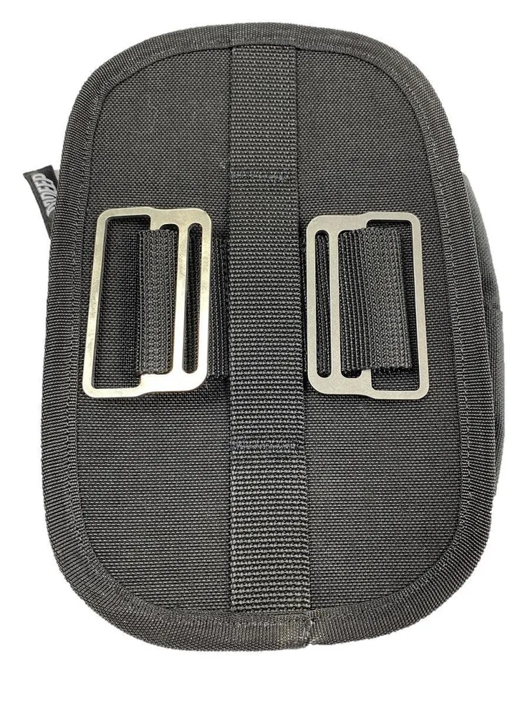 Pochette de secours pour plongée technique compatible avec plaque et harnais