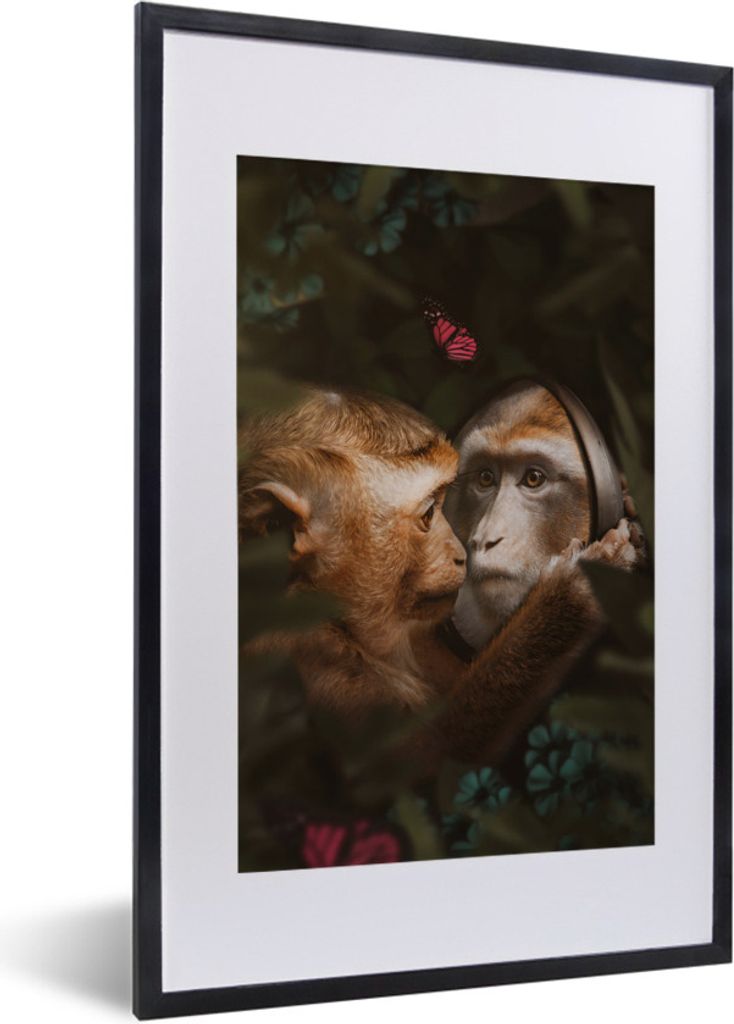 MuchoWow MuchoWow Gerahmtes Poster Affe - Dschungel - Spiegel - Schmetterling 40x60 cm - Poster mit zchwarzem Bilderrahmen - Poster in Rahmen