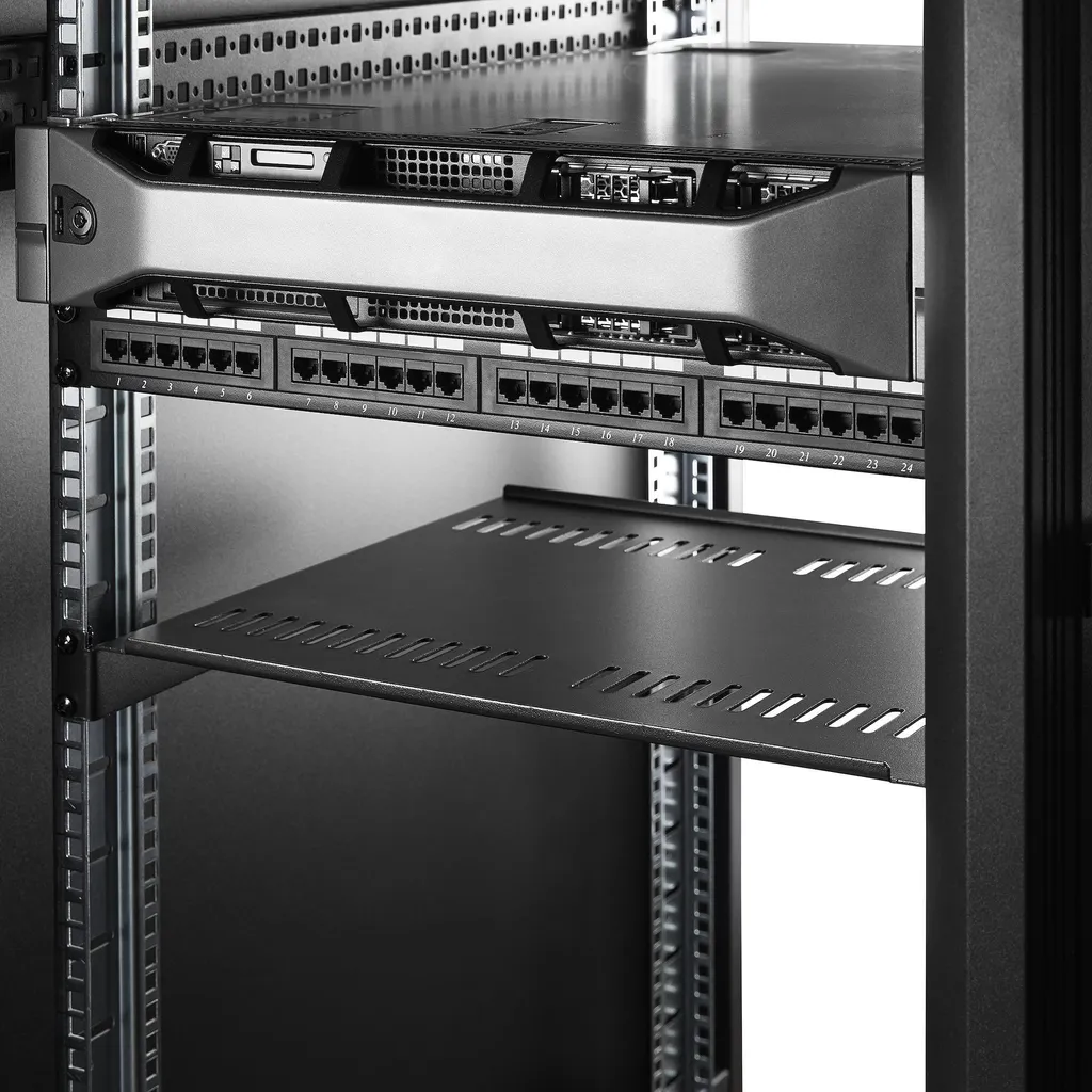 StarTech.com CABSHELF116V2PK Pack de 2 Étagères Rack 1U Ventilé 16"