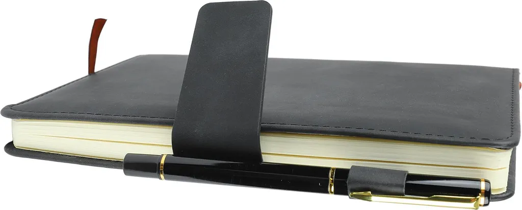 Cahier de notes A5 avec reliure robuste et couverture cuir lisse noir