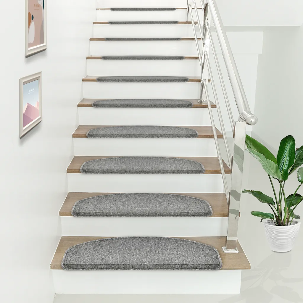 Marchettes d'escalier Gris clair 65x24 cm demi-lune autoadhésives lot de 15