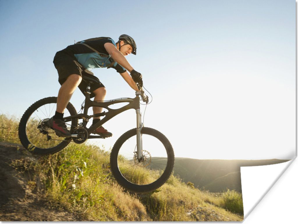 MuchoWow Poster Mann steigt auf einem Mountainbike ab 120x90 cm - Wandbild