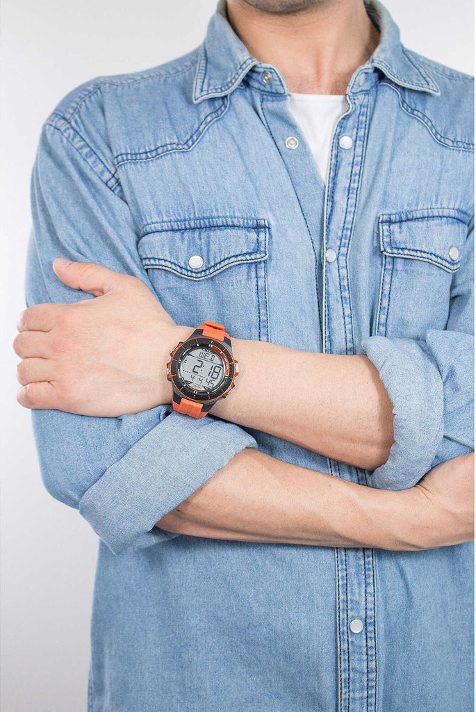Montre Digitale Calypso K5607/6 Garçon - Cadran 48mm Plastique - Affichage Jour/date - Bracelet Noir