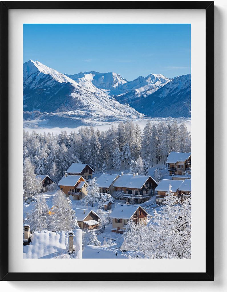 Leichter Schnee in den Alpen– Wandbild mit Rahmen – Gerahmtes Bild – Wanddekoration – 60x80 cm – Schwarz Rahmen