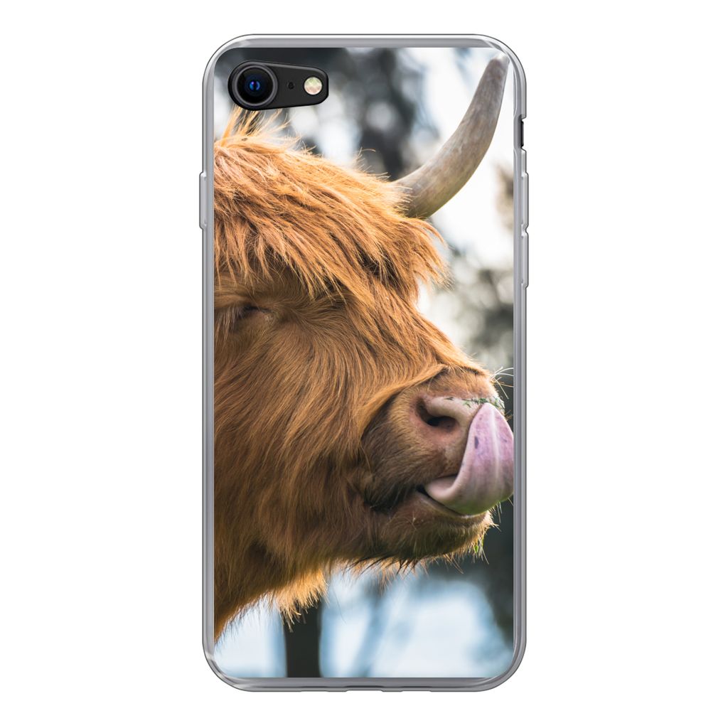MuchoWow Handyhülle Schutzhülle Hülle für iPhone SE 2022 Schottischer Highlander - Nase - Baum Silikon Softcase Handy Hülle - Schutzhülle