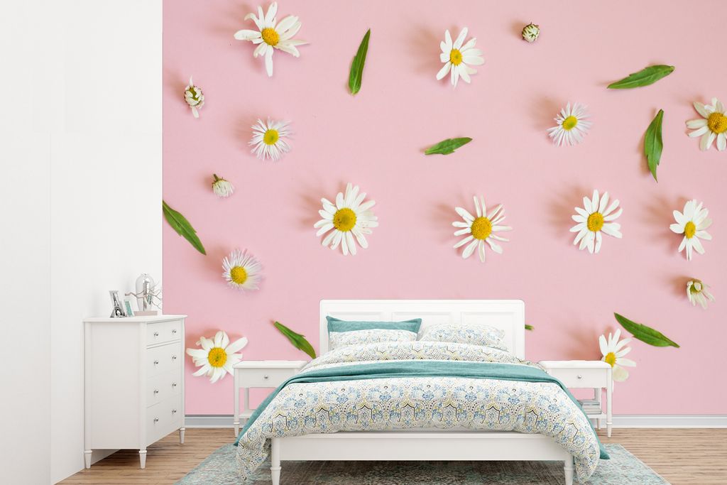 MuchoWow Fototapete für Wohnzimmer oder Schlafzimmer Wandtapete Vinyl Motivtapete Gänseblümchen auf rosa Hintergrund - 305x220 cm - Wandbilder