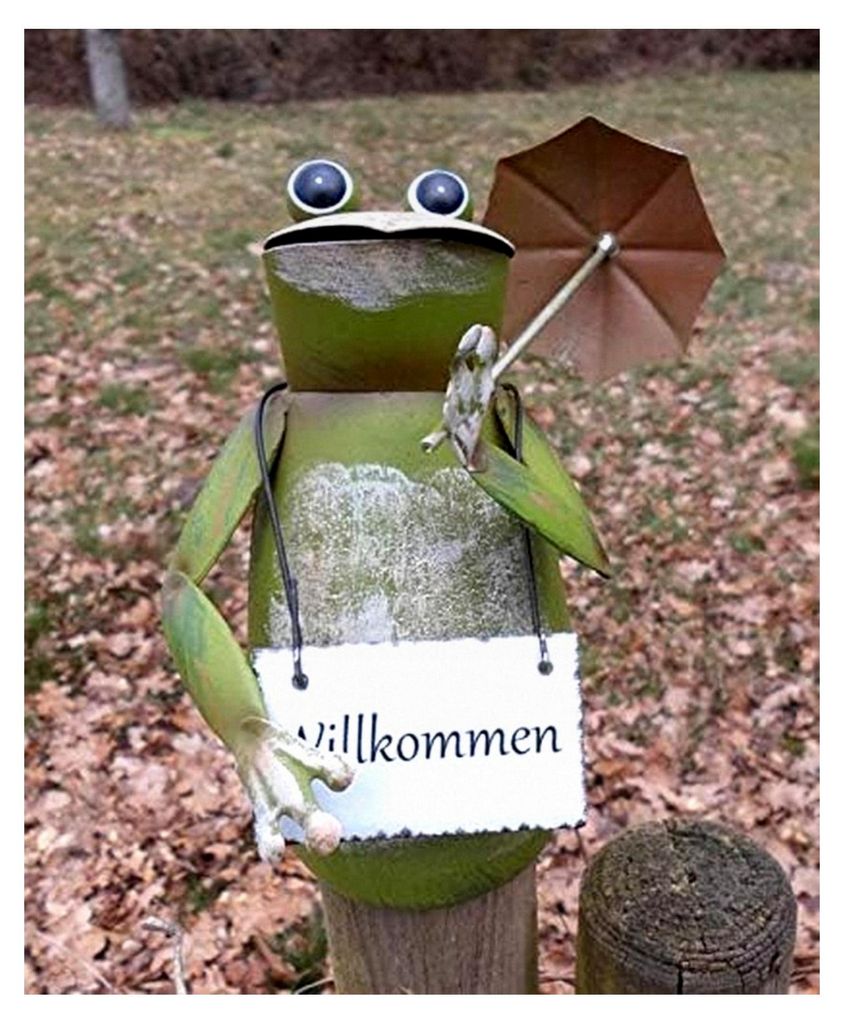 Zaunfigur Frosch mit Schirm und Schild Willkommen Gartendeko aus Eisen