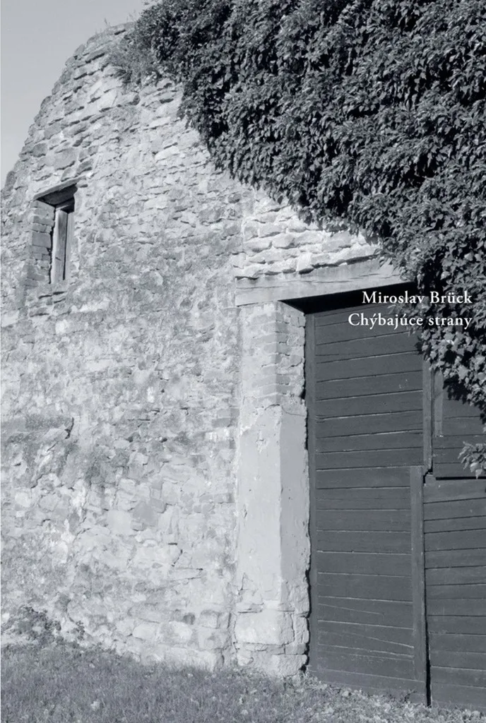 Livre de poésie Chýbajúce strany par Miroslav Brück en édition brochée