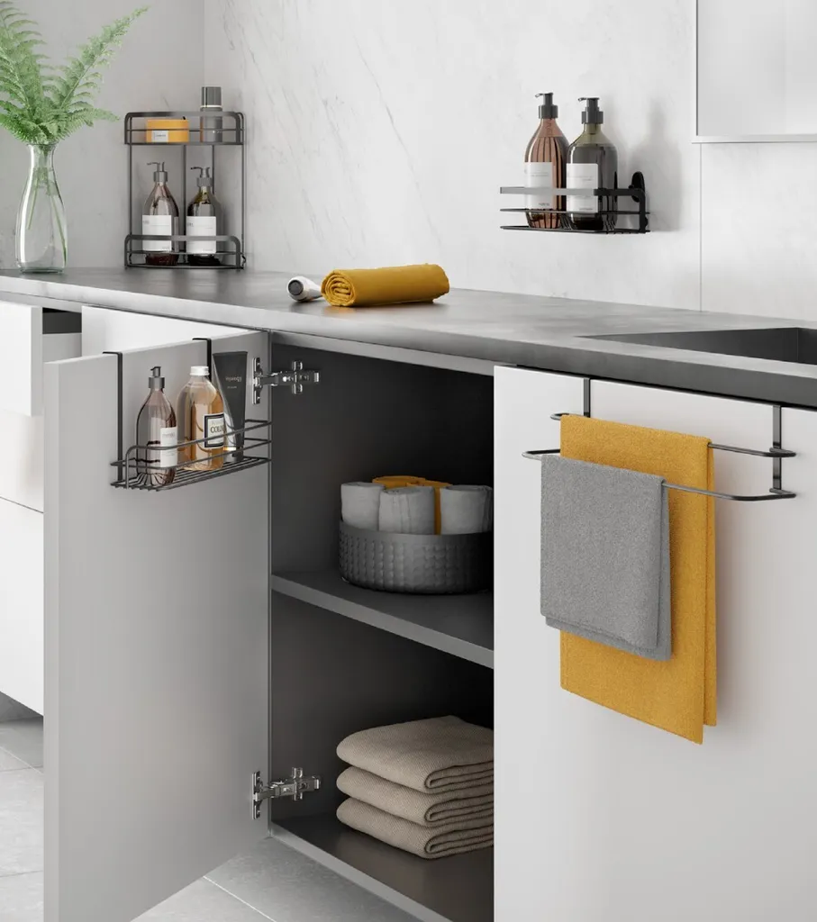Support de douche d'angle noir pour organiser vos accessoires de bain
