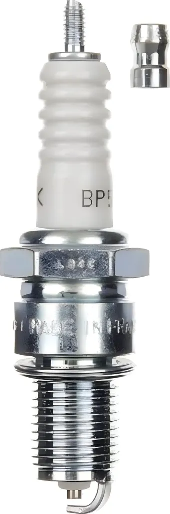 Set di candele NGK 6x BP5ES, filettatura lunga 19,0 mm Ø 14,0 mm esagono 20,8 mm, distanza tra gli elettrodi 0,85 mm, potere calorifico 5, 6511 / 96404