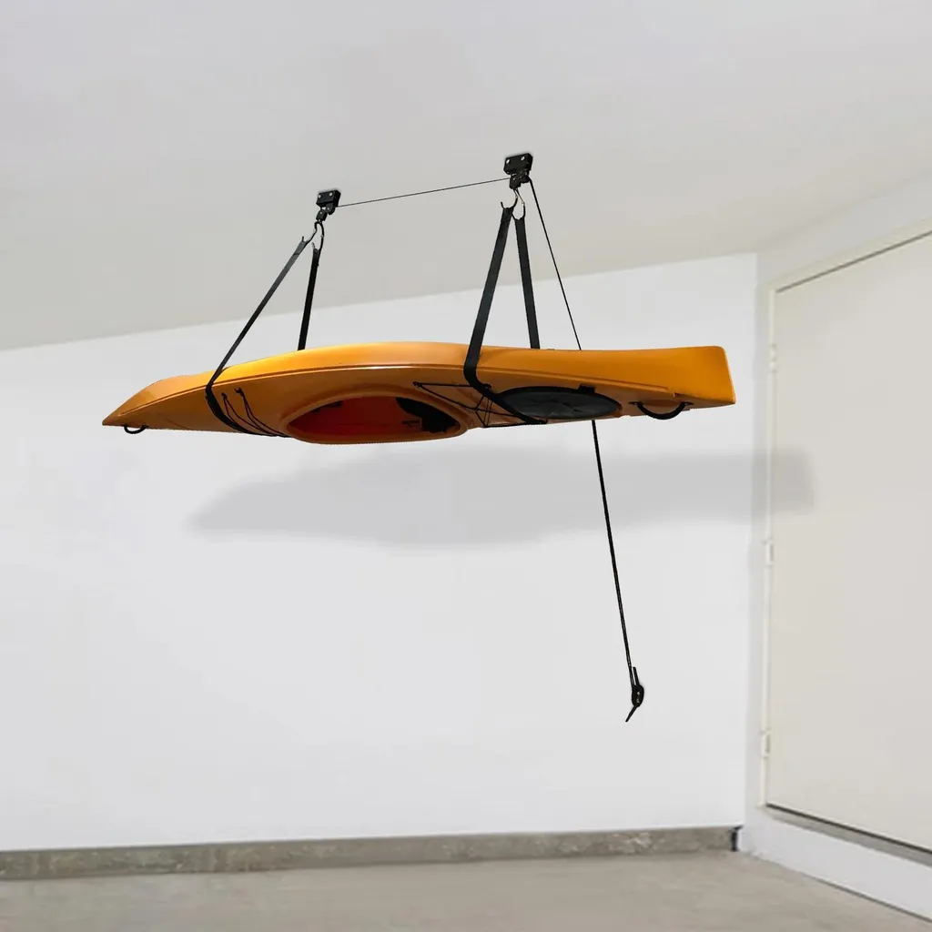 Rangement garage pour kayak et vélo au plafond - Solution gain de place