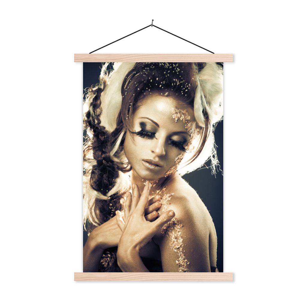 MuchoWow Textilposter Frau - Gold - Haar 60x90 cm mit holzfarbenen Rahmen - Textil
