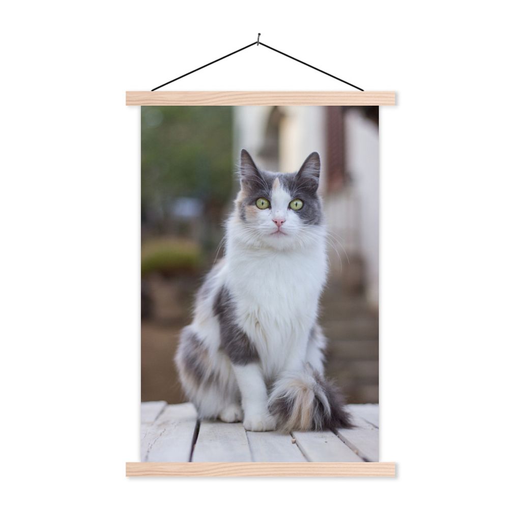 MuchoWow Textilposter Katze - Porträt - Tisch - Mädchen - Kinder - Jungen 60x90 cm mit holzfarbenen Rahmen - Textil