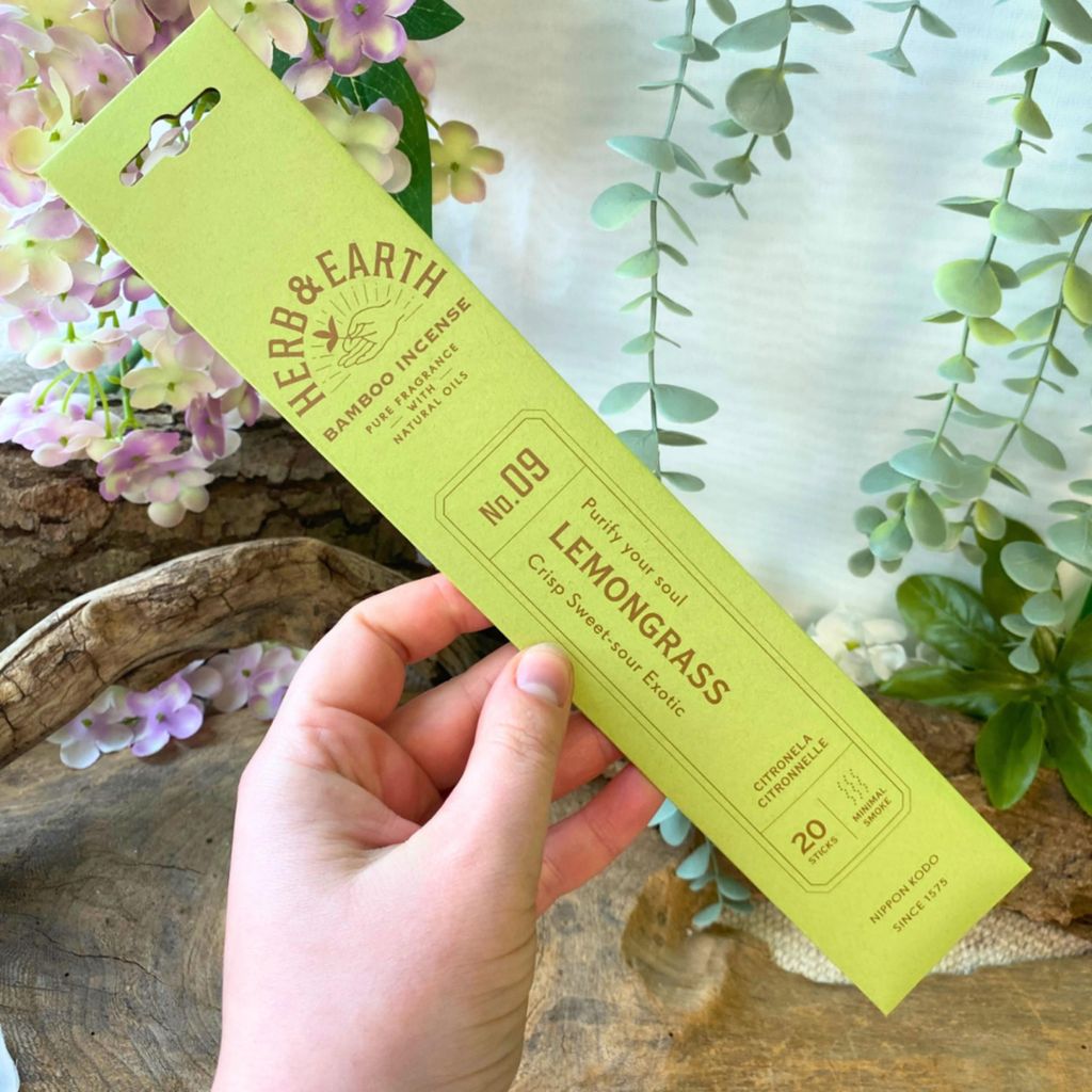 Nippon Kodo Weihrauch Lemongrass Herb & Earth - 8 G Packung mit 12 Stück
