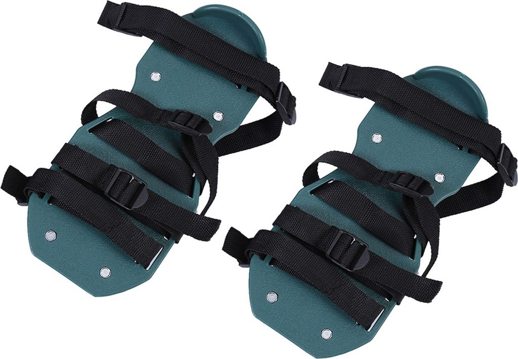 1 Pair of Lawn Aerator Sandals Heavy Duty Grass Spiked Shoes with Buckle Garden Tool (4 Straps)