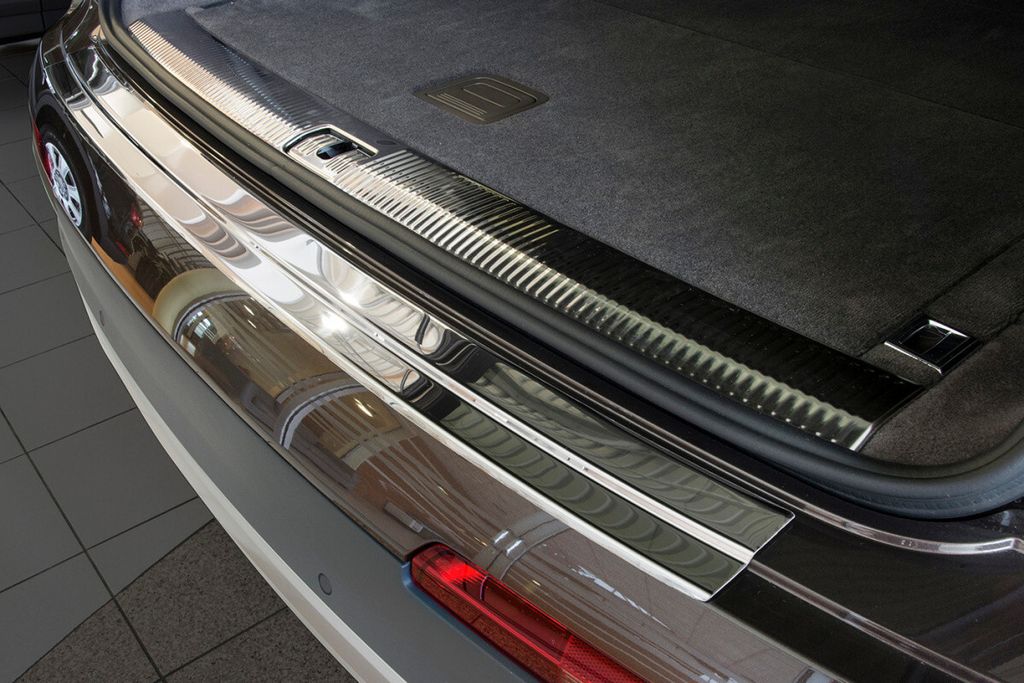 Osłona krawędzi bagażnika Audi Q7 2015- (matowa) Zdjęcie produktu 