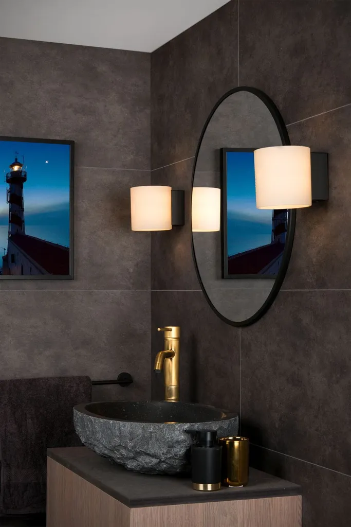 Solution Éclairage Mural Lucida JELTE G9 33W pour Espaces Sombres - 4