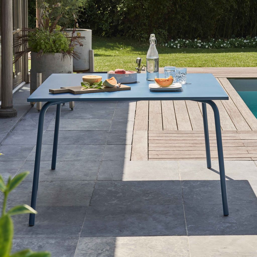 Quadratischer Gartentisch aus Metall Pazifisch blau - Oviala Palavas