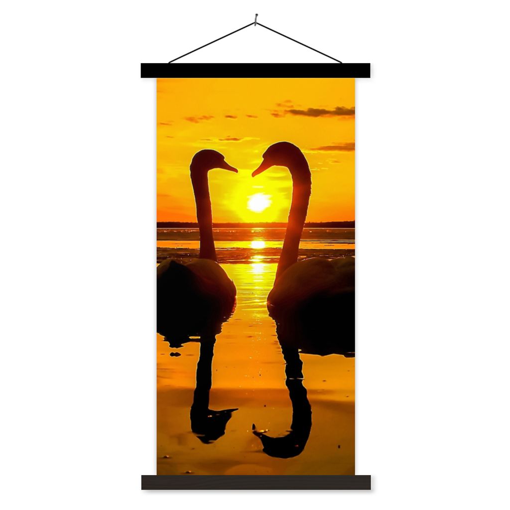 MuchoWow Textilposter Schwäne - Sonnenuntergang - Vogel - Orange - Wasser 60x120 cm mit schwarzem Rahmen - Magnete