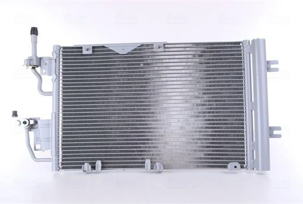Condenseur de climatisation Nissens 940052 : restaurez le froid sur Astra H