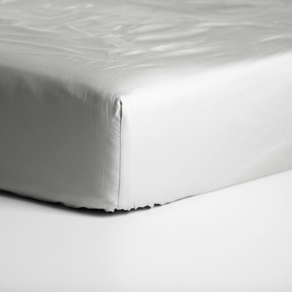 Cinderella Sundays - Spannbettlaken (bis 25 cm) - Satin - 90x200 cm - Light Grey