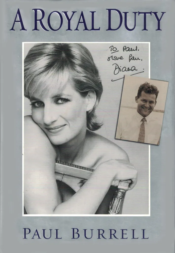 Comprendre les Secrets de la Couronne avec le Livre A Royal Duty de Burrell