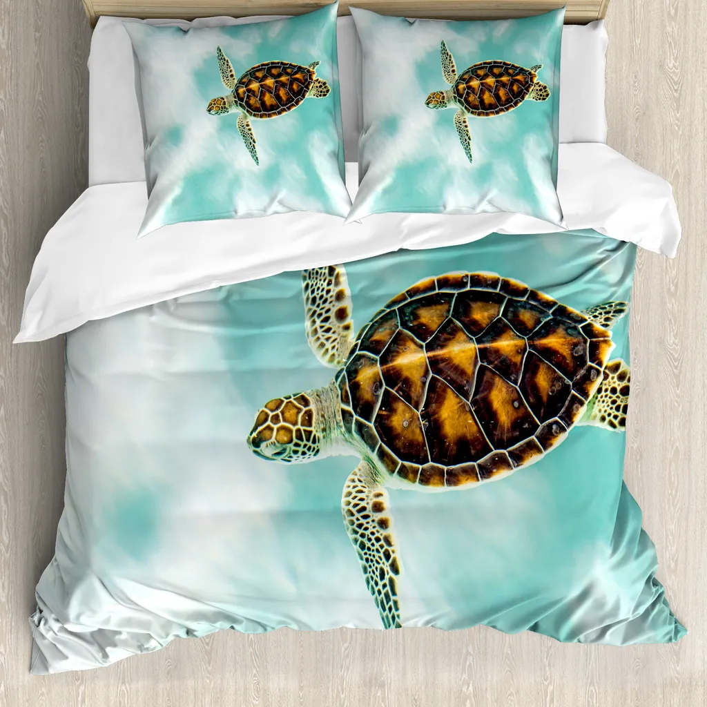 Parure de lit motif tortue beige et vert écume pour lit deux places