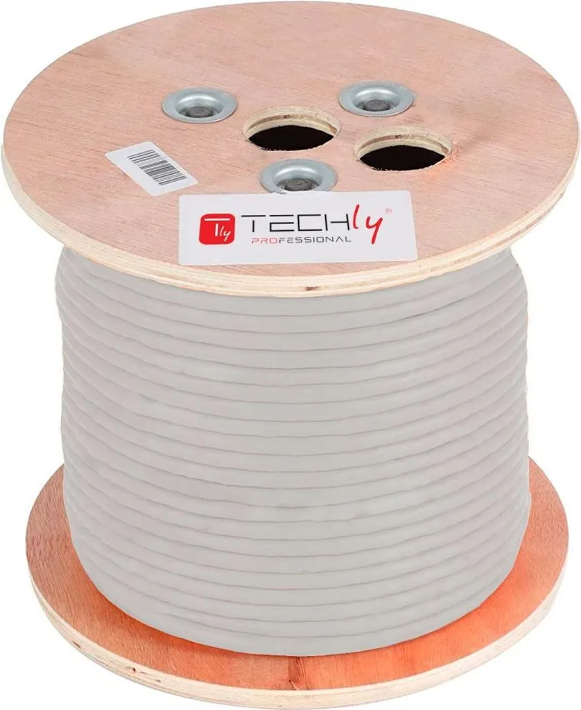 Câble Cat5e blindé Techly 305m contre interférences et pertes de signal