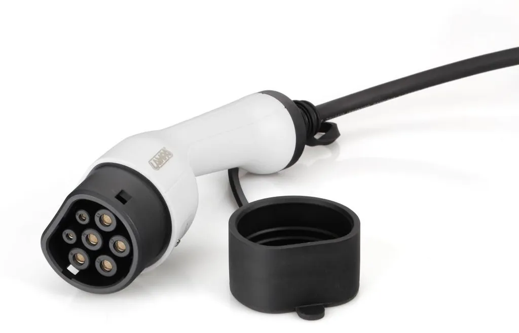Câble de recharge pour voiture électrique 16A IP65 série LAMPA