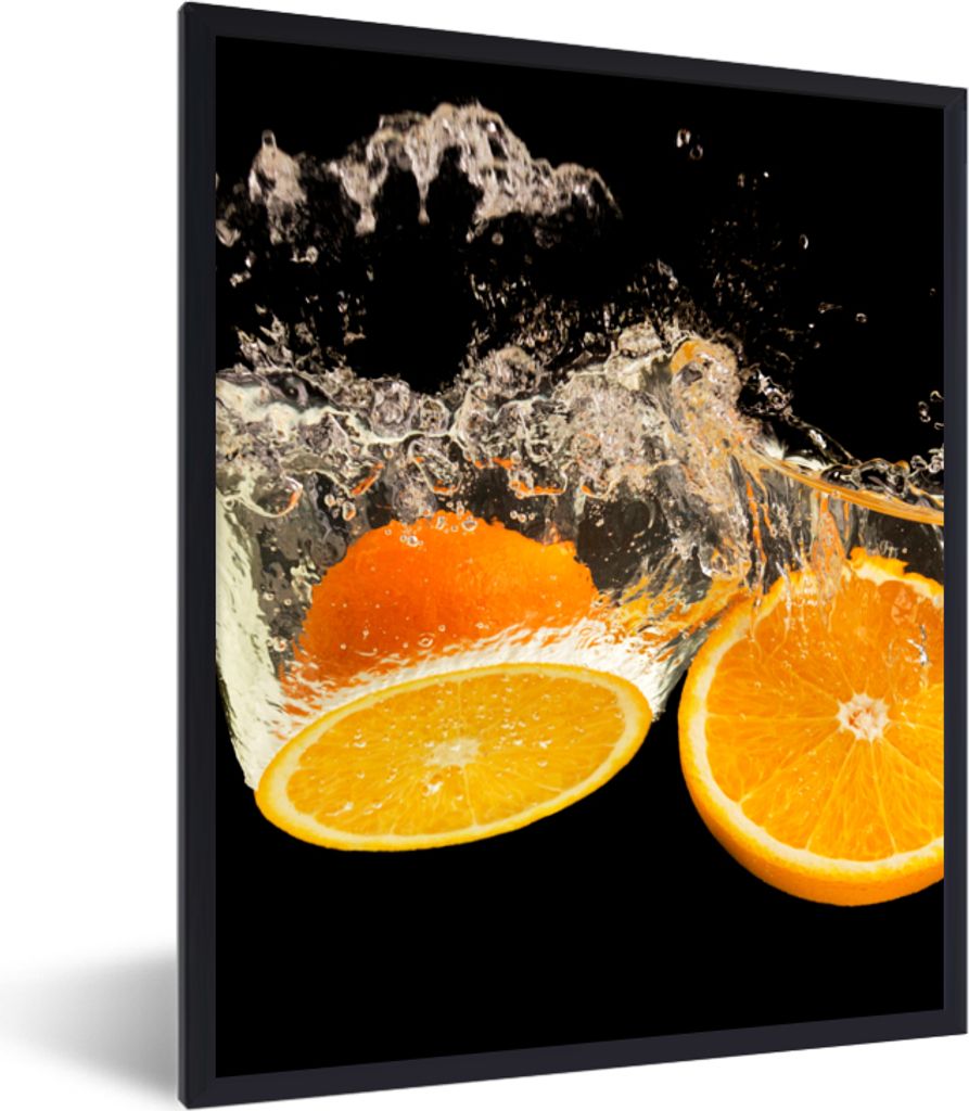 MuchoWow Gerahmtes Poster Orange - Stillleben - Wasser - Schwarz - Obst 60x80 cm - Poster mit Schwarzem Bilderrahmen Wandposter Rahmen Foto Bilde...