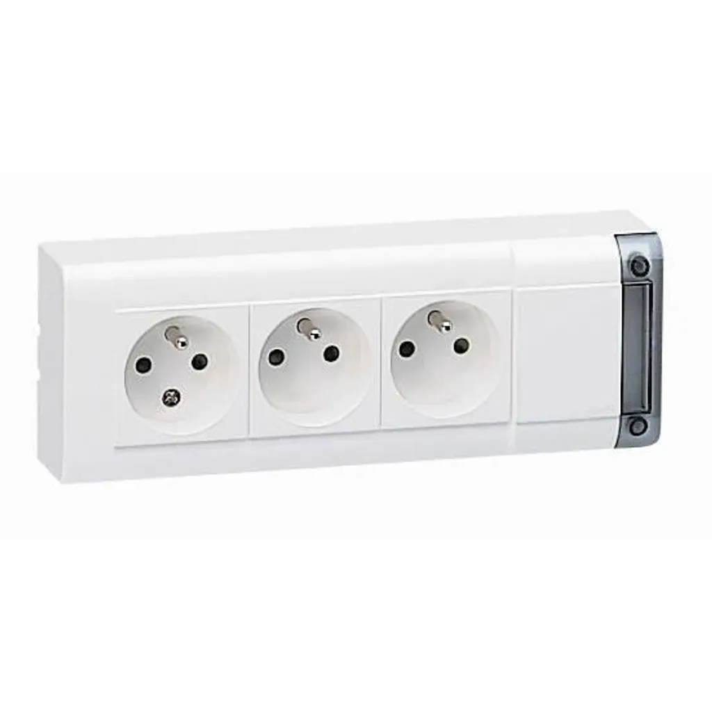 Réparer une Prise Cassée avec la Fiche Legrand 050609 Noire Sortie Latérale