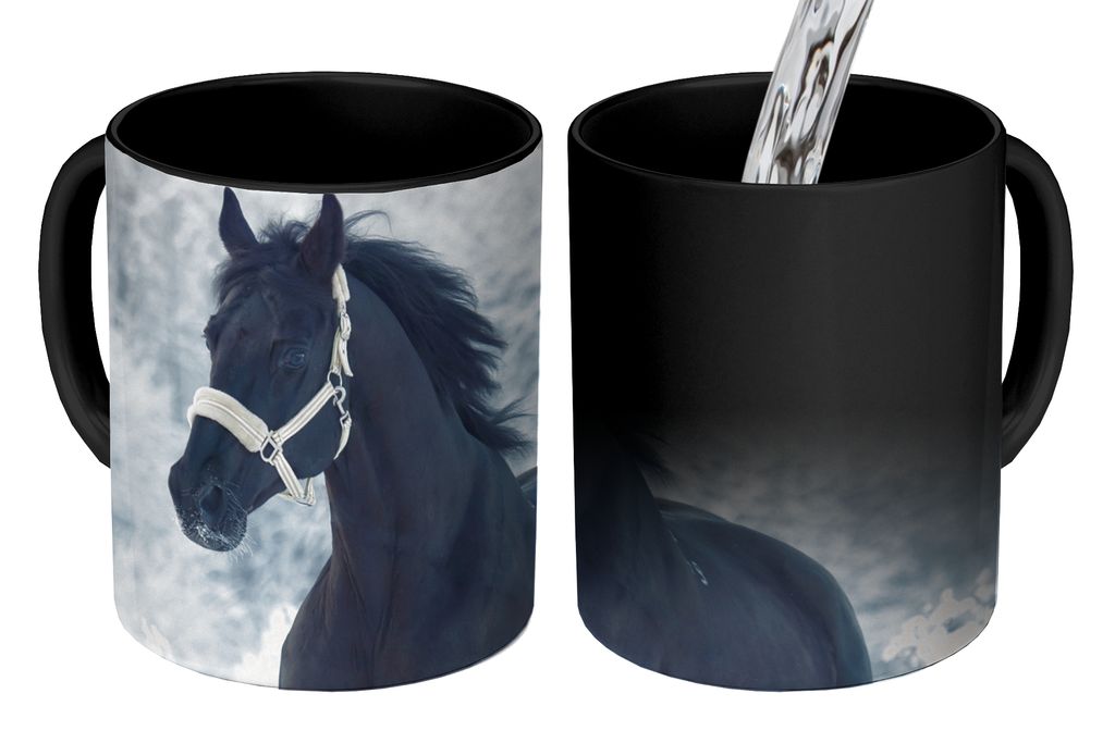 KitchenYeah Zauber Tasse Zaubertasse Magic Pferd - Schnee - Wald 350 ml Farbwechsel Becher Geschenk Geschenkidee - Magic-Tasse - Fototasse - Kera...