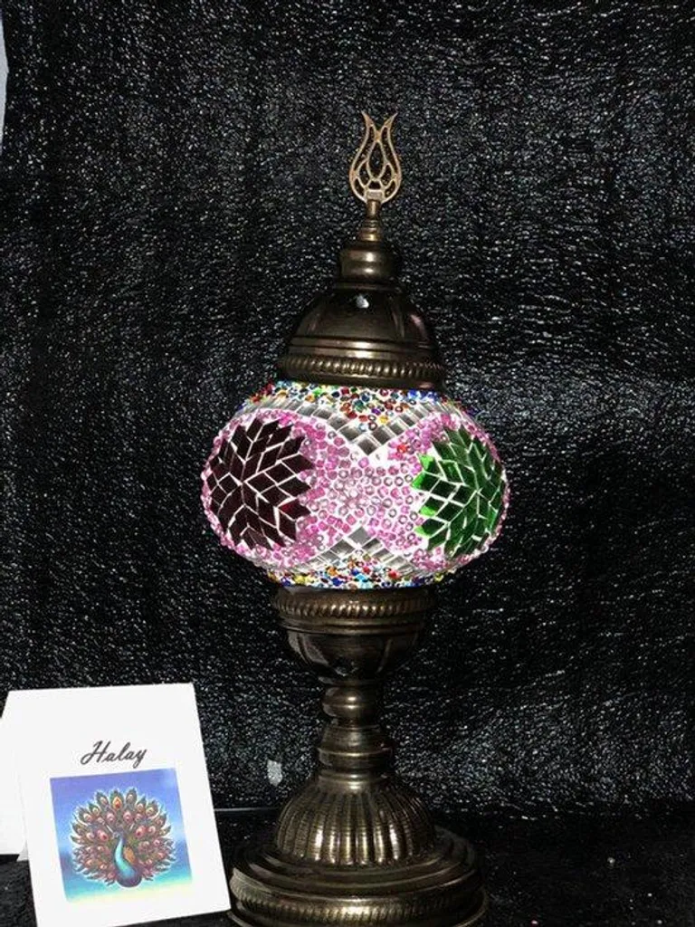 Lampe de chevet turque rose pour ambiance tamisée et déco authentique