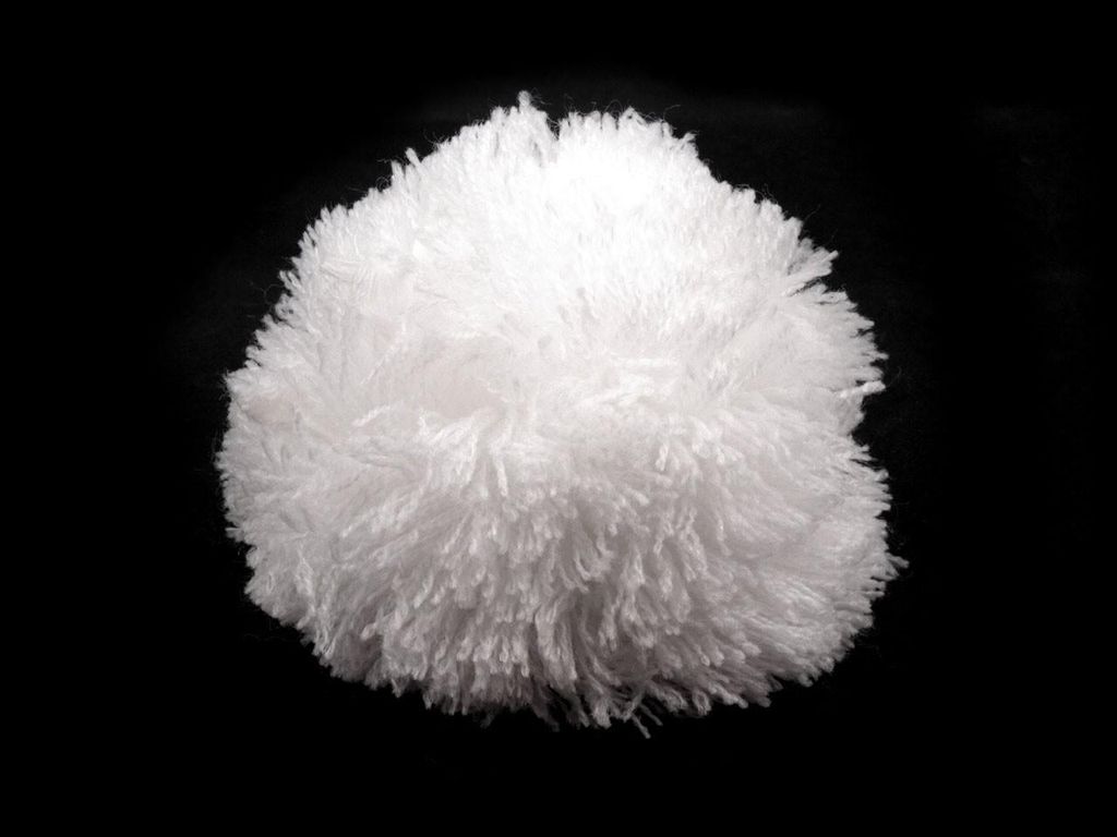 Bommel / Wollbommel / Pompon, 7cm mit einer großen Farbauswahl (1Stück), Farbe:dunkeloliv
