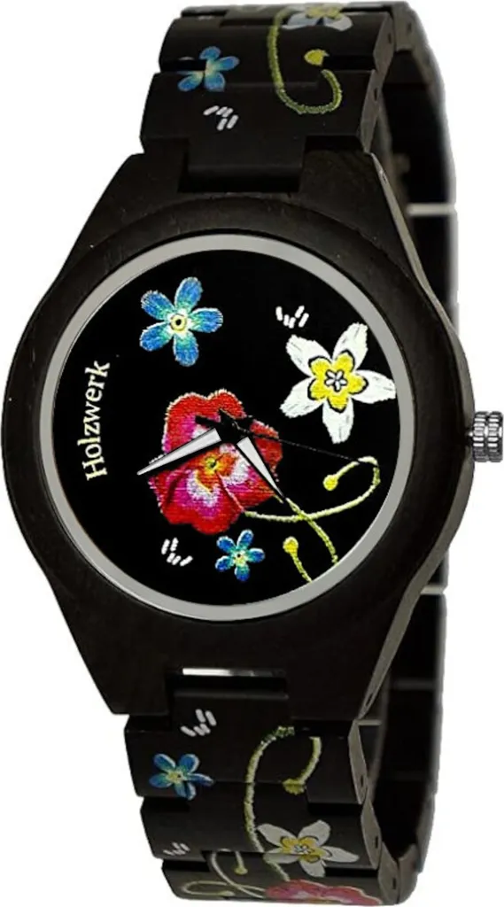 Montre en bois femme pour look décontracté avec décor floral élégant