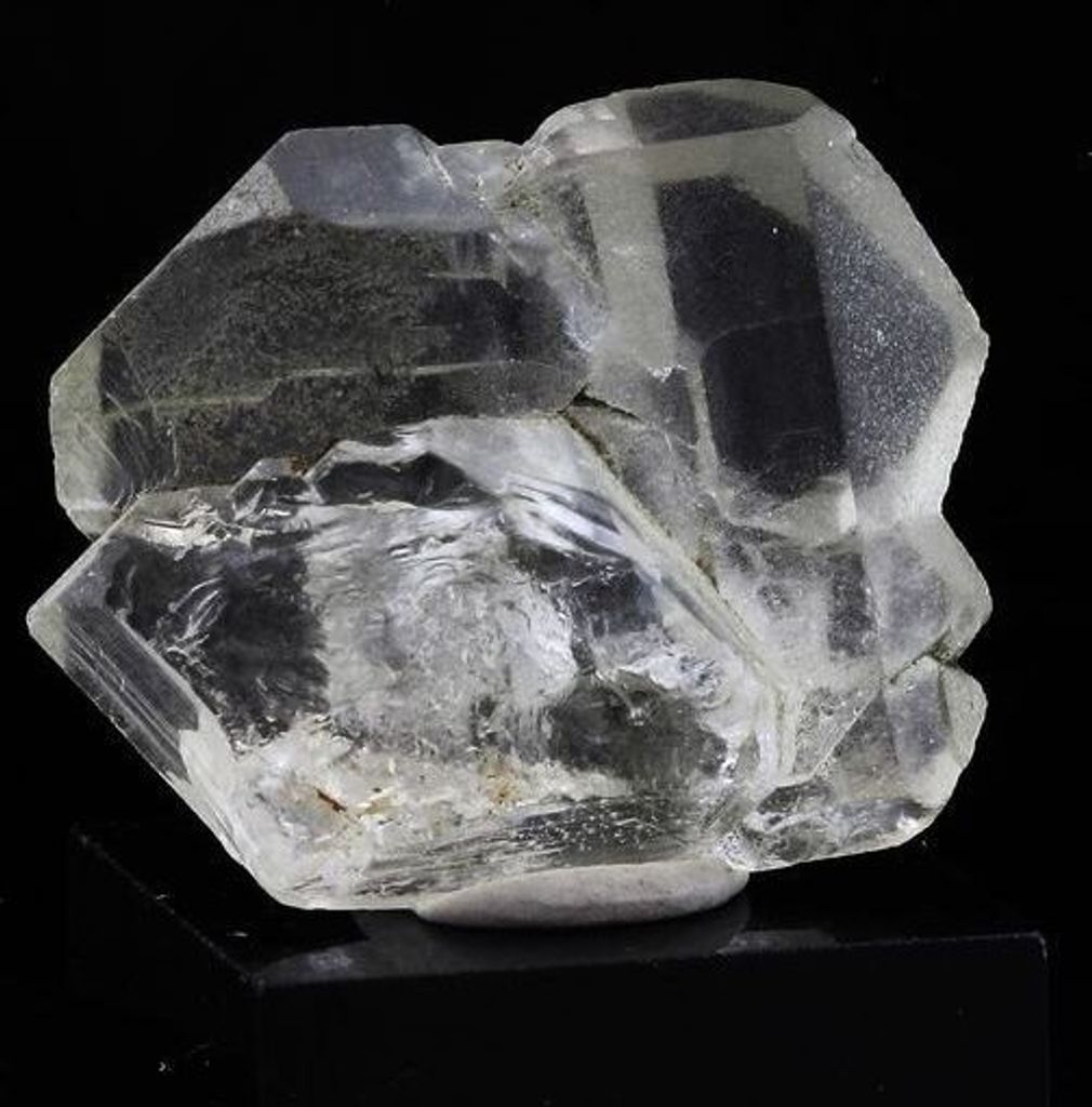Rauchquarz in Ame (Fadenquarz) 32,0 Karat