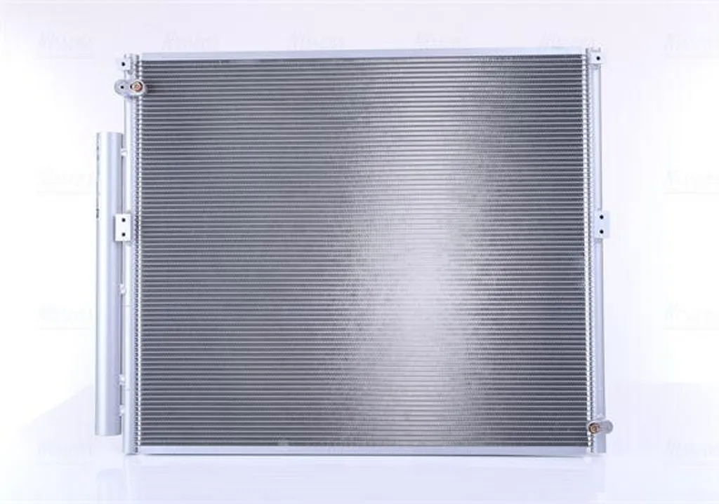 Condenseur NISSENS 940167 Haute Performance - Compatible OE 8846160100