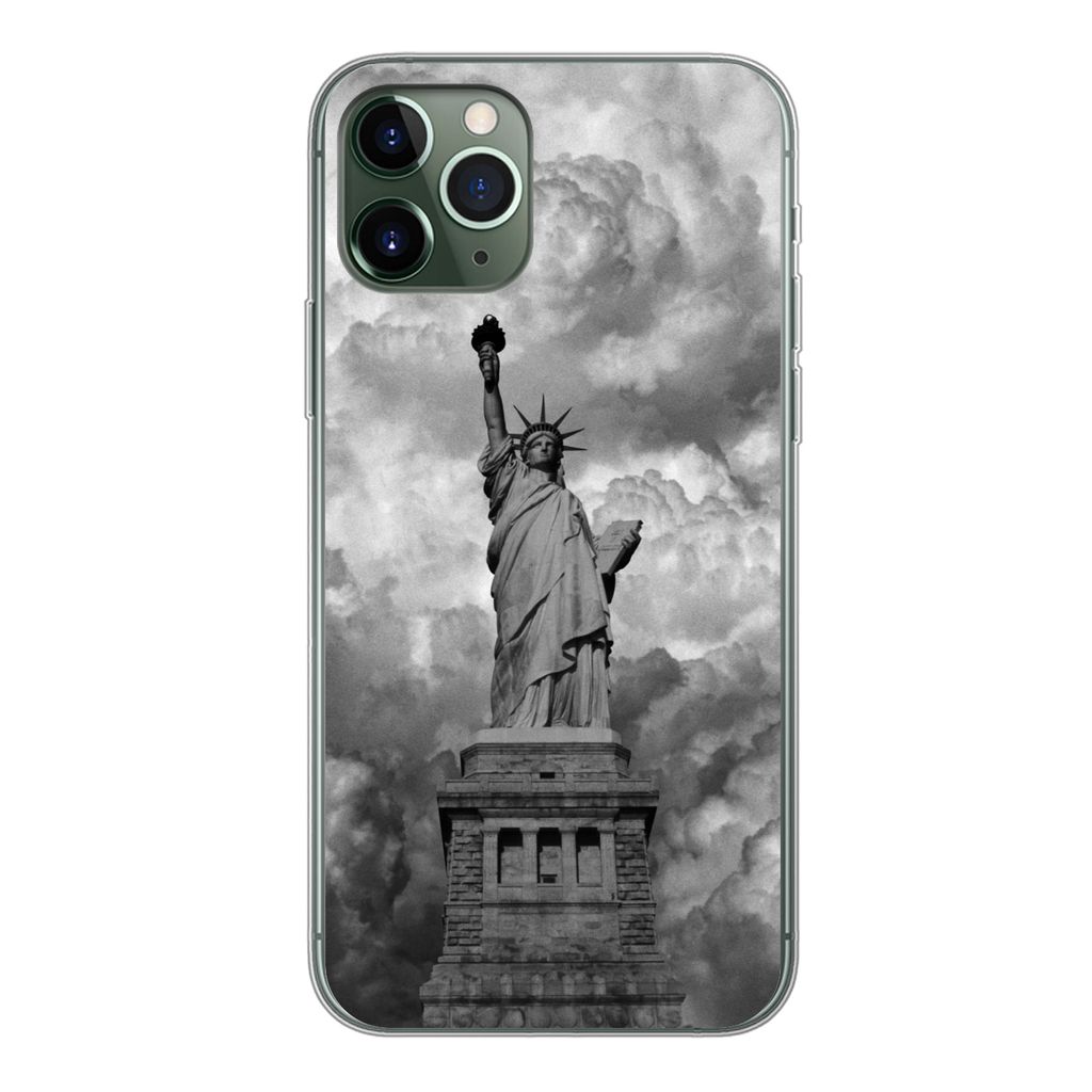MuchoWow Handyhülle Schutzhülle Hülle für iPhone 11 Pro Freiheitsstatue in New York an einem bewölkten Tag in schwarz-weiß Silikon Softcase...