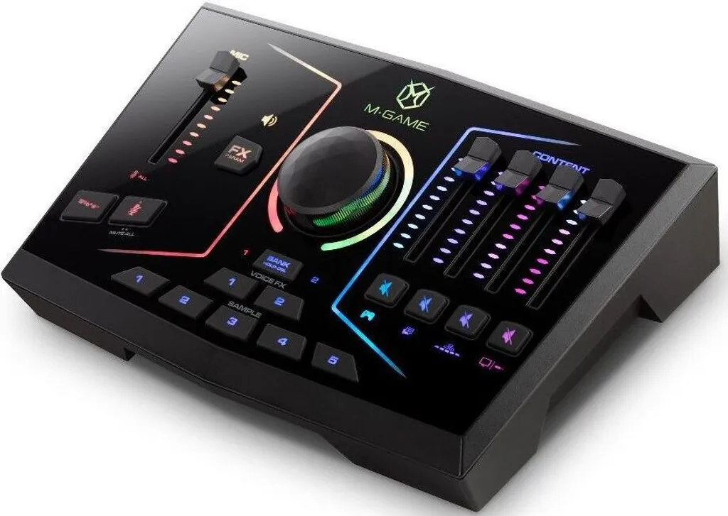 M-Audio M-Game RGB Dual : Éliminez les Bruits de Fond et Gérez Deux PC