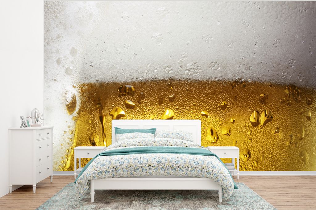 MuchoWow Fototapete für Wohnzimmer oder Schlafzimmer Wandtapete Vinyl Motivtapete Überfülltes Bierglas mit Kondenswasser - 400x300 cm - Papier...