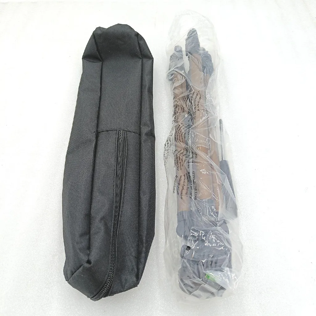 Treppiede AmazonBasics, 127 cm, leggero