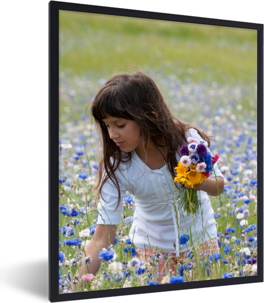 MuchoWow Gerahmtes Poster Mädchen - Blumen - Wiese 30x40 cm - Poster mit Schwarzem Bilderrahmen Wandposter Rahmen Foto Bilder - Wanddeko - Kunst...