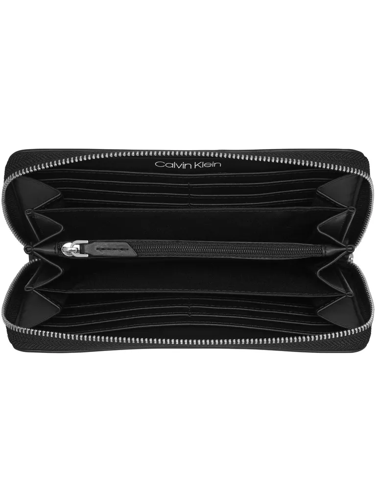 Portefeuille zippé Calvin Klein noir grand format pour femmes