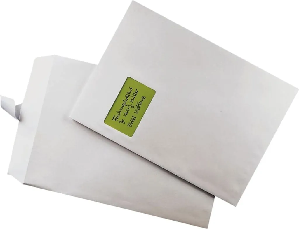 Lot de 250 enveloppes C4 blanches 100g avec fenêtre pour dossiers A4